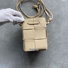 보테가베네타버킷백