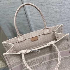 디올북토트백미듐