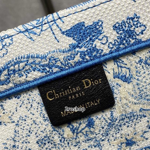 디올북토트백미듐