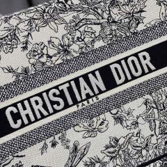 디올북토트백미듐