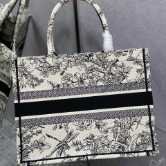 디올북토트백미듐