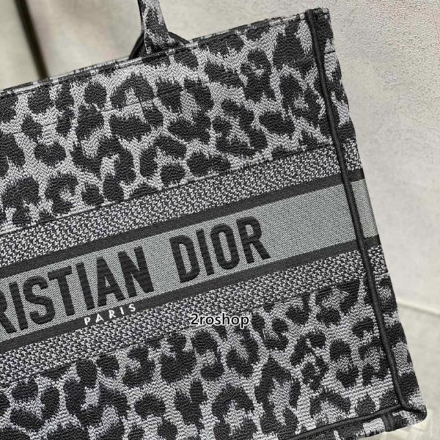 디올북토트백미듐