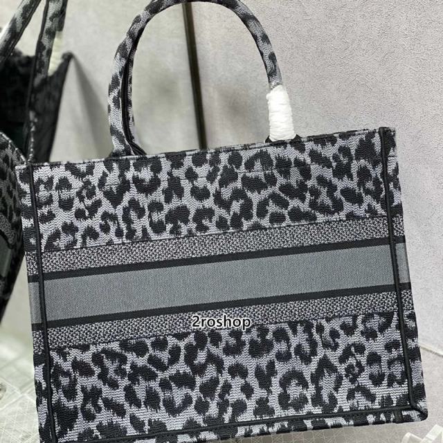 디올북토트백미듐