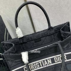 디올북토트백미듐