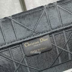 디올북토트백미듐