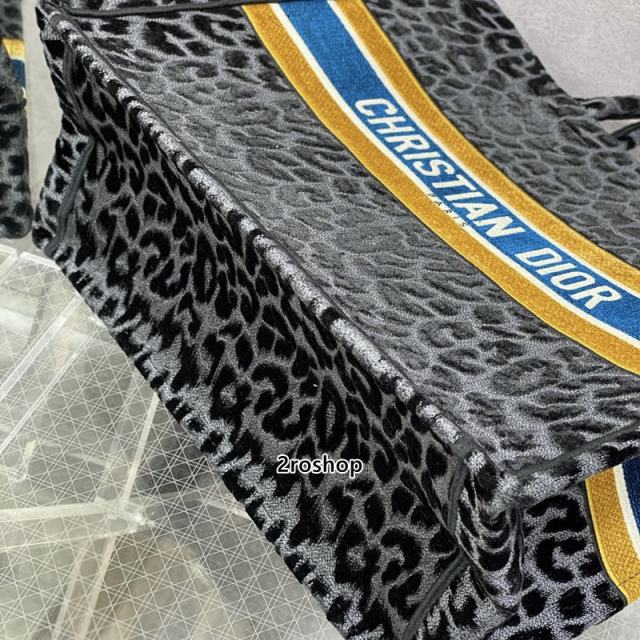 디올북토트백라지