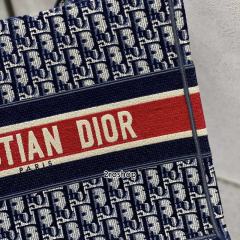 디올북토트백미듐