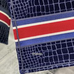 디올북토트백미듐