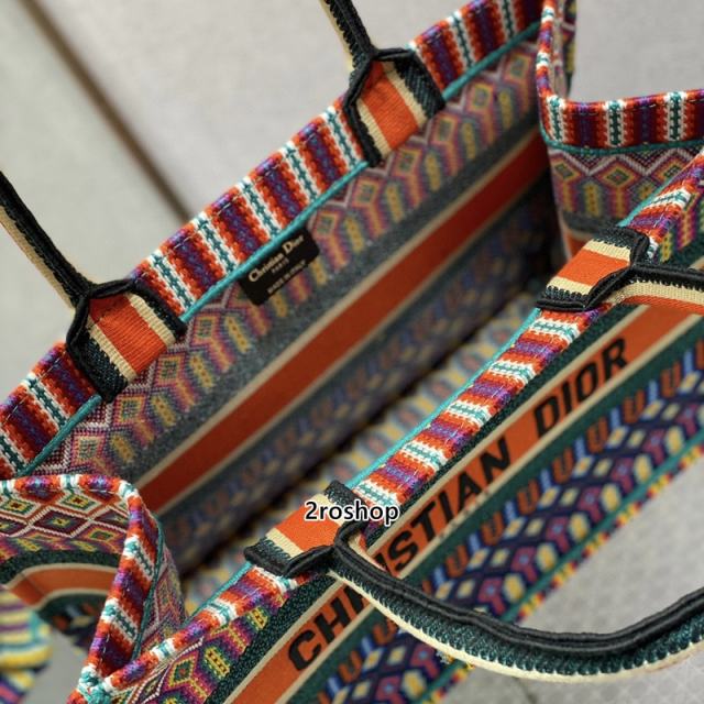 디올북토트백미듐