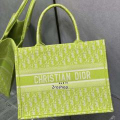 디올북토트백미듐