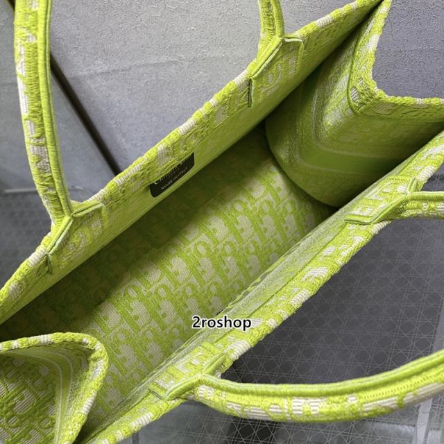 디올북토트백미듐