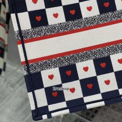 디올북토트백미듐