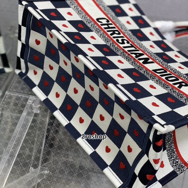 디올북토트백미듐