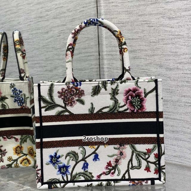 디올북토트백스몰