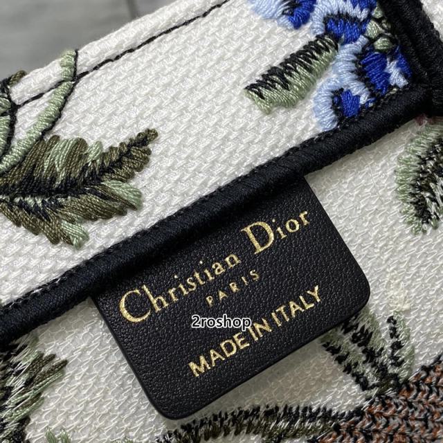 디올북토트백스몰