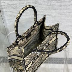 디올북토트백스몰