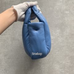 프라다호보백