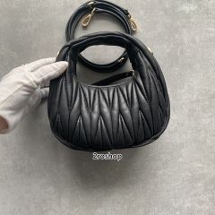 미우미우완더마테라쎄호보백