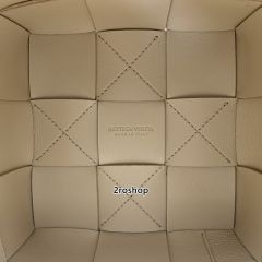 보테가베네타버킷백