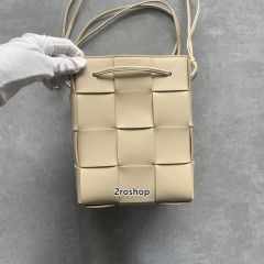 보테가베네타버킷백