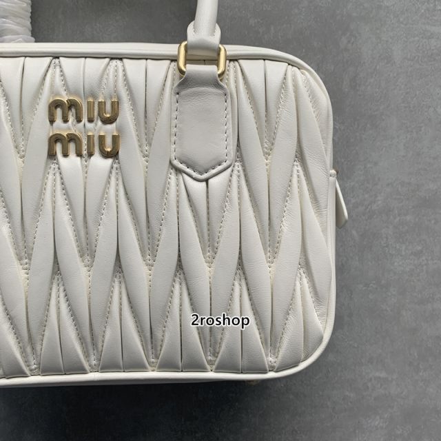 미우미우마테라쎄탑핸들백