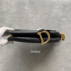 디올새들백미듐