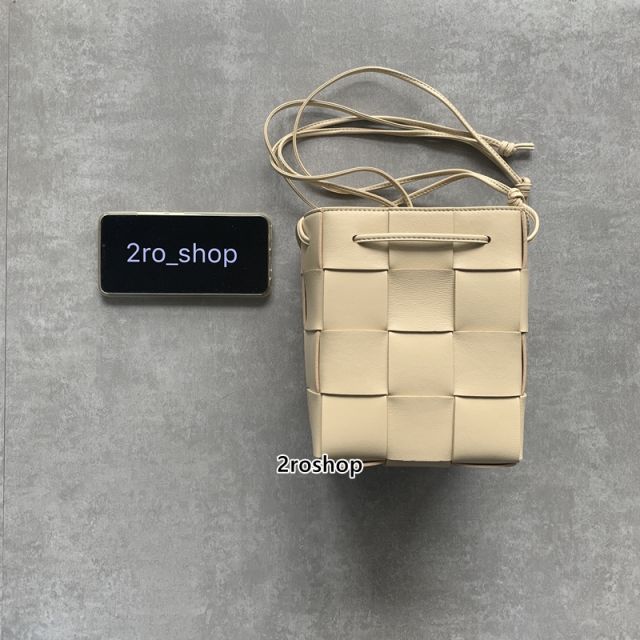 보테가베네타버킷백