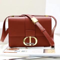 디올카로백미듐레드