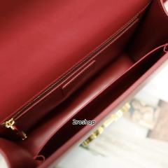 디올카로백미듐레드