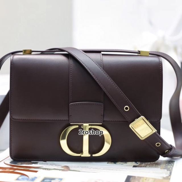 디올카로백미듐버건디