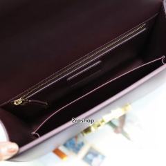 디올카로백미듐버건디