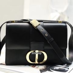 디올카로백미듐블랙