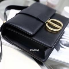 디올카로백미듐블랙