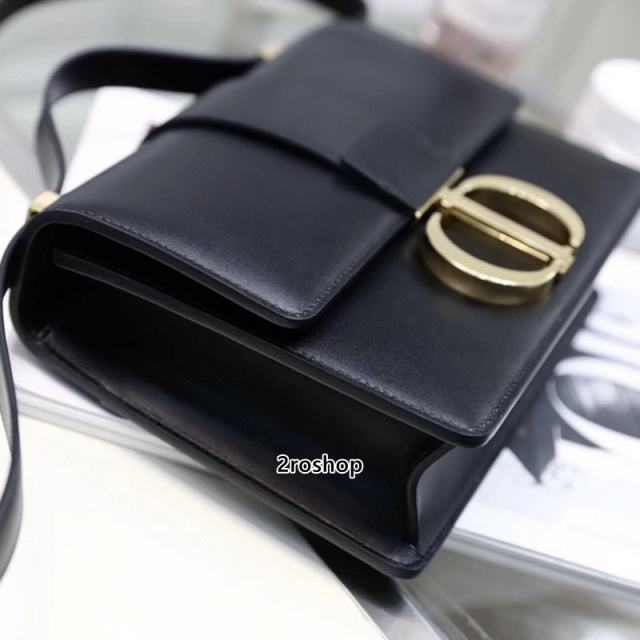 디올카로백미듐블랙