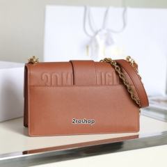 디올카로백미듐브라운