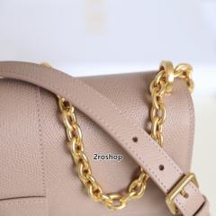 디올카로백미듐핑크체인