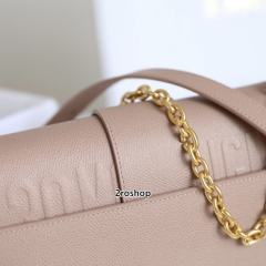 디올카로백미듐핑크체인