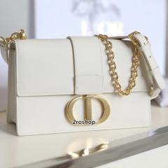 디올카로백미듐화이트체인