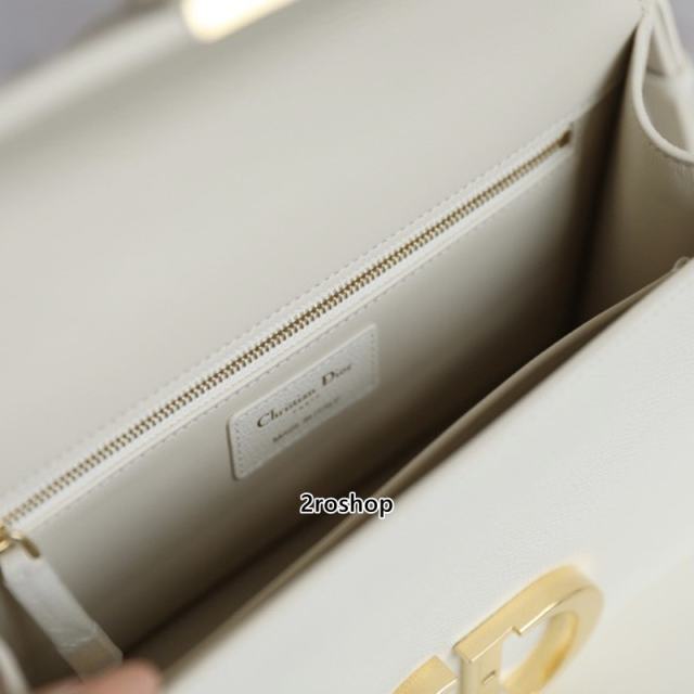 디올카로백미듐화이트체인