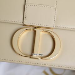 디올카로백미듐베이지