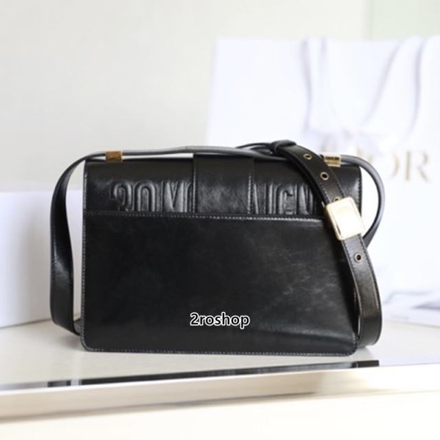 디올카로백미듐블랙양가죽