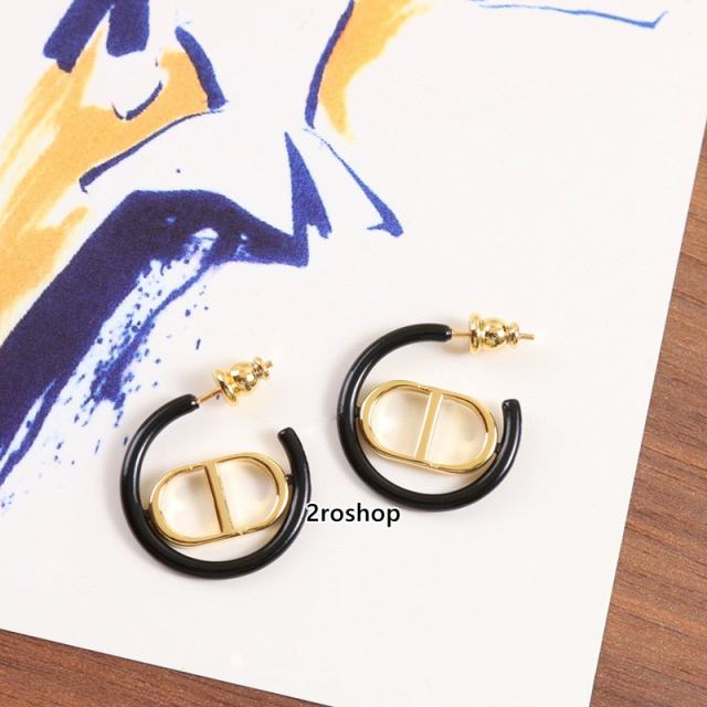 DIOR 피어싱