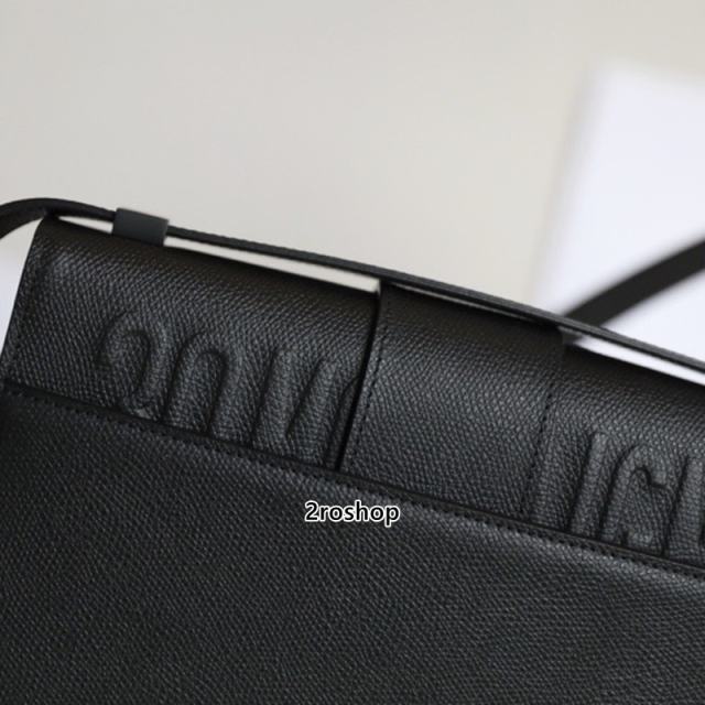 디올카로백미듐블랙