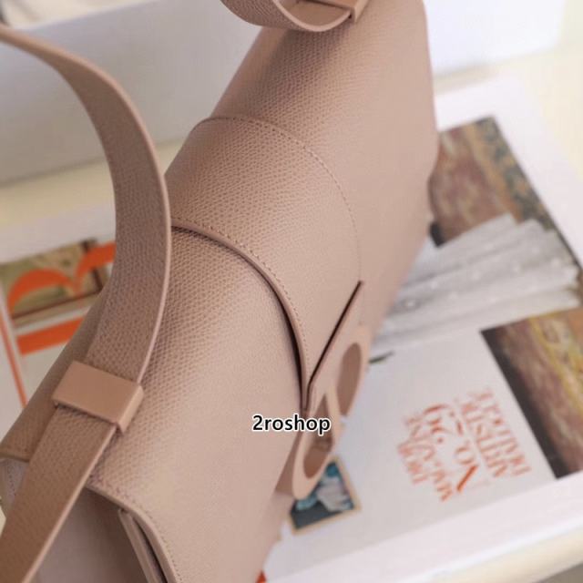 디올카로백미듐핑크