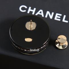 CHANEL 브로치