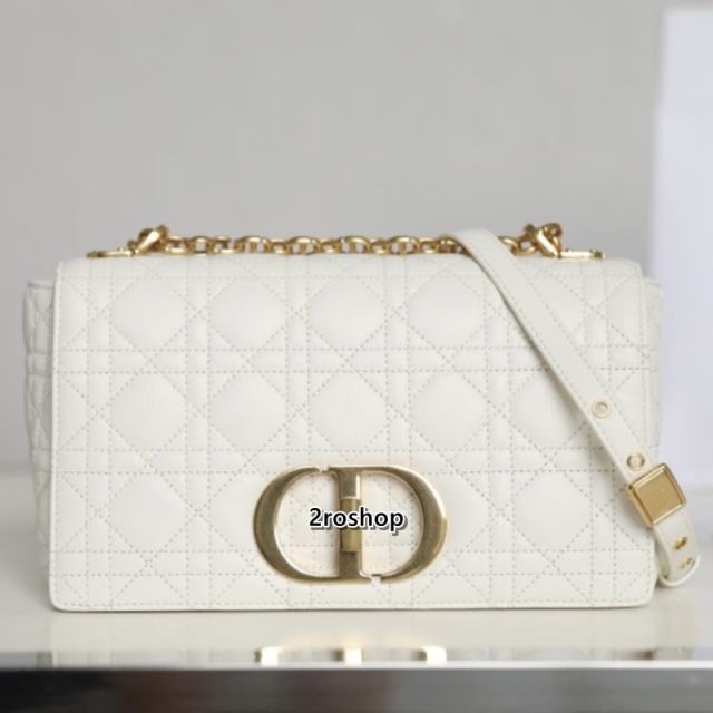 디올카로백미듐화이트