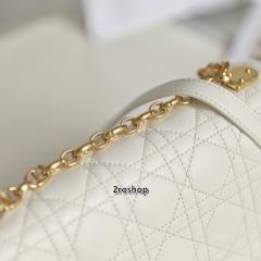 디올카로백미듐화이트