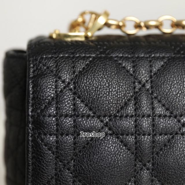 디올카로백미듐블랙