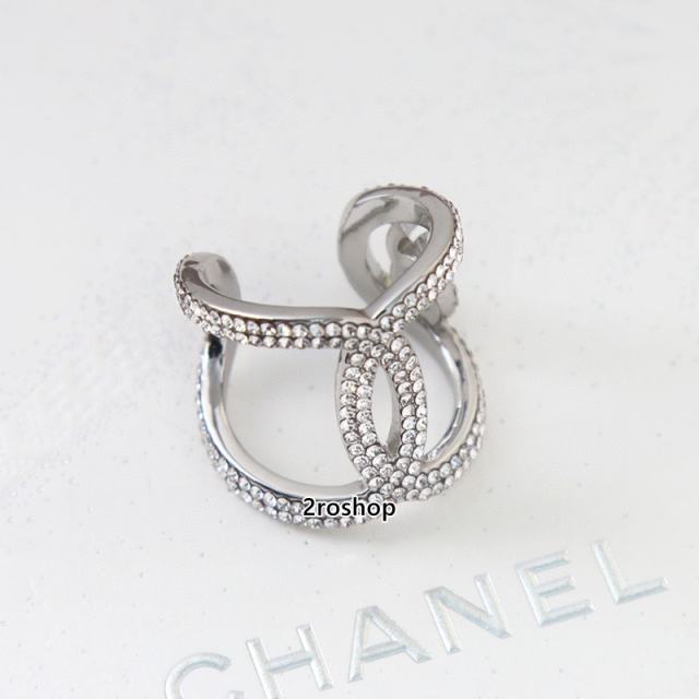CHANEL 반지