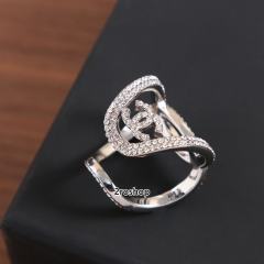 CHANEL 반지